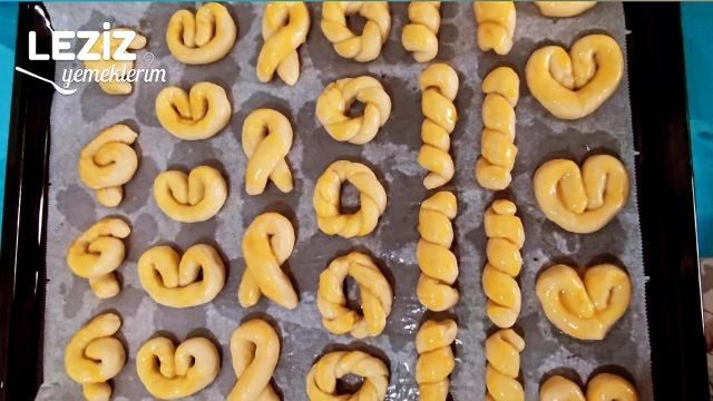 Pastane Tadında Tuzla Kurabiye