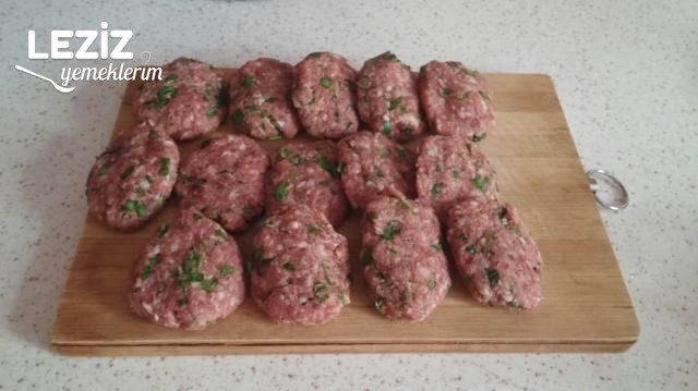 Mis Gibi Anne Köftesi Tarifi