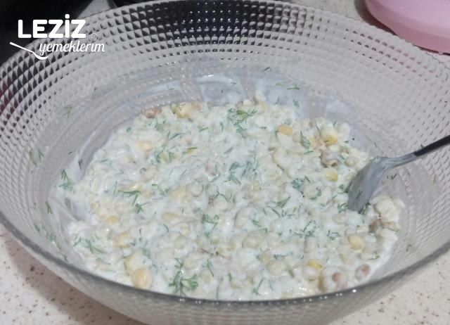 Nefis Yoğurtlu Buğday Salatası Tarifi