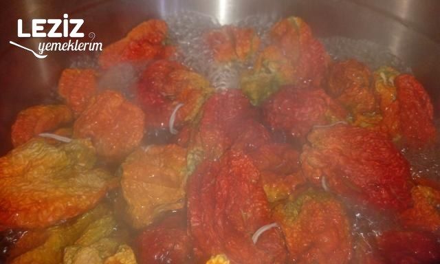 Zeytinyağlı Kuru Dolma Nasıl Yapılır?