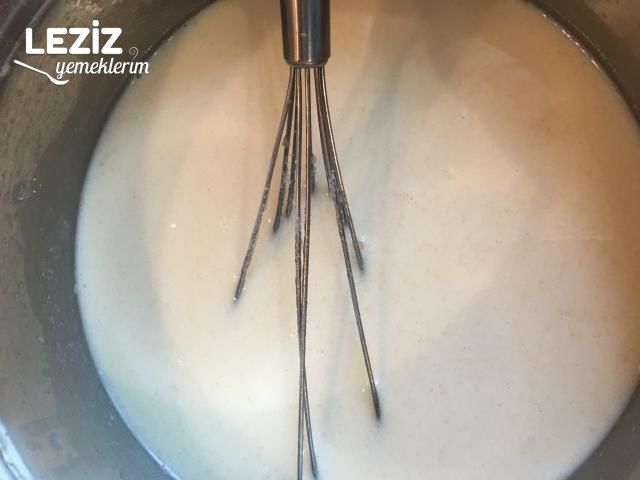 Çilekli Jöleli Sütlü Tatlı