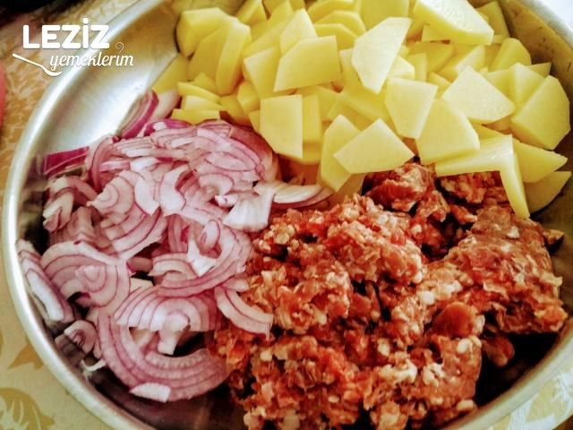 Kıymalı Patatesli Kömbe