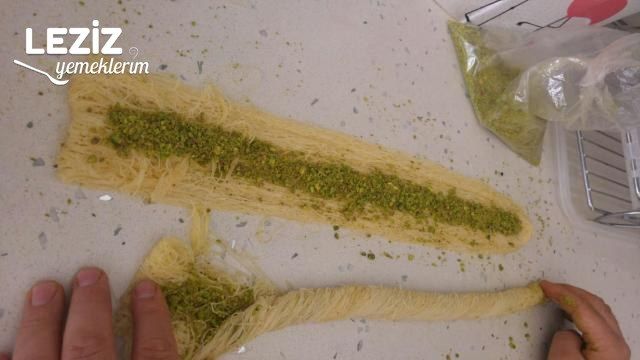 Pastane Usulü Burma Kadayıf (Bütün Aşamalarıyla)