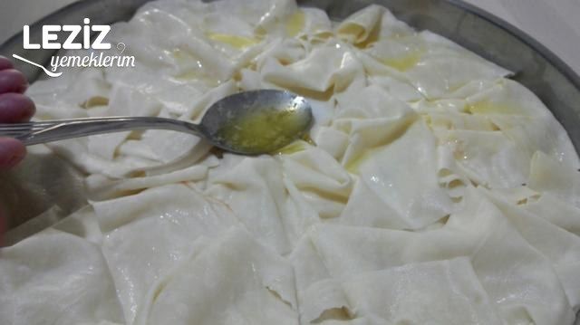 Enfes Pratik Patatesli Börek