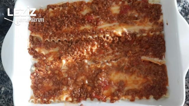 Kıymalı Lazanya Tarifi