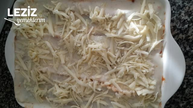 Kıymalı Lazanya Tarifi