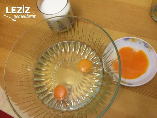 Su Böreği Tadında Sodalı Börek