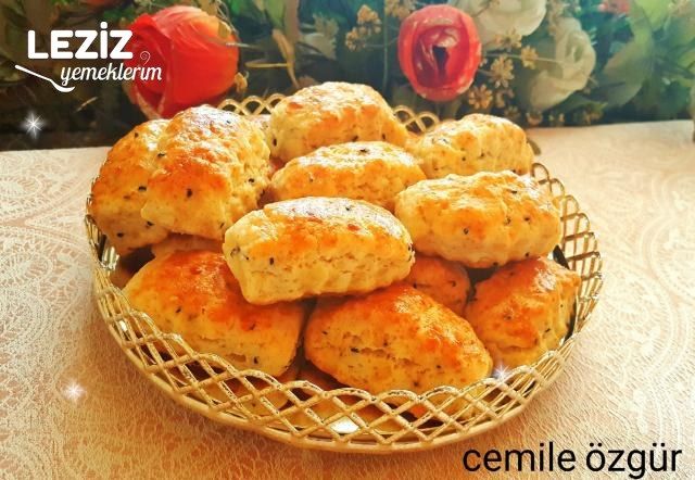 Kaşar Peynirli Kuru Pasta