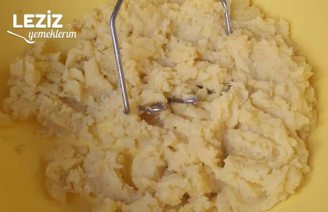 Kumpir (Mikrodalgada - 15 Dk'da Hazır)