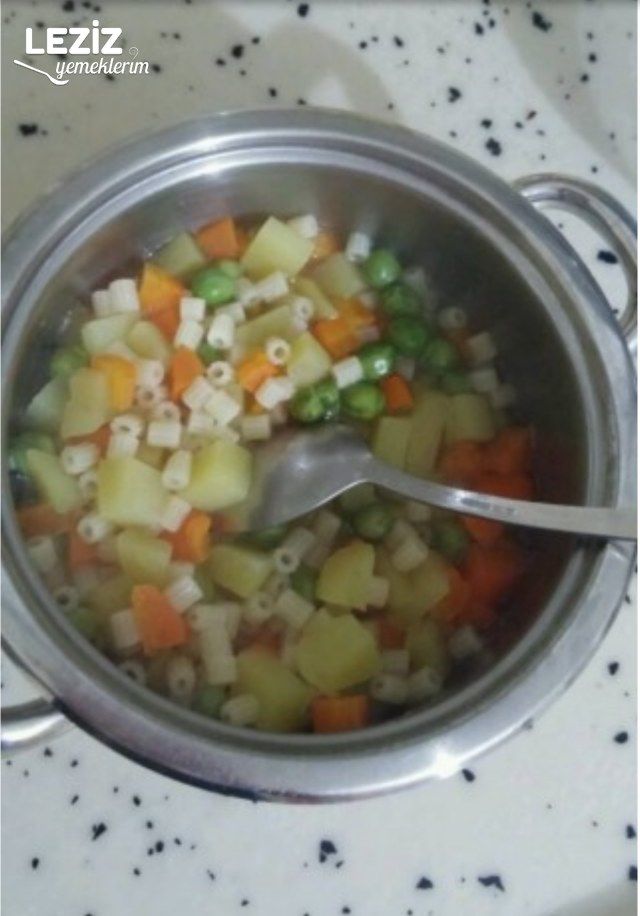 Rus Salatası Tarifi