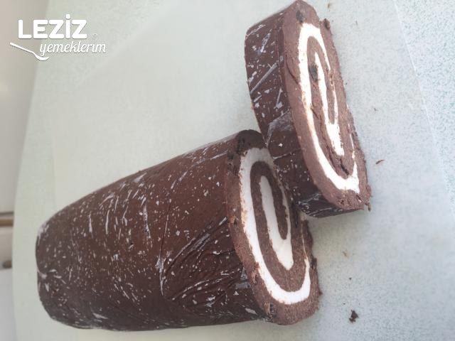 Bisküvili Rulo Pasta