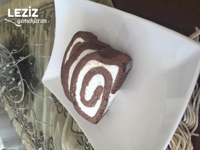 Bisküvili Rulo Pasta