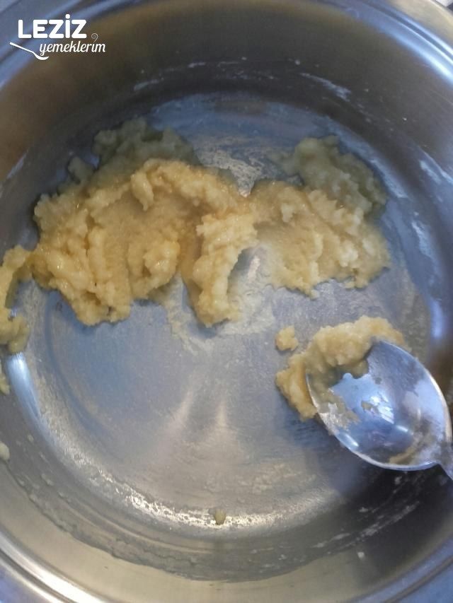 Terbiyeli Mantar Çorbası Yapılışı