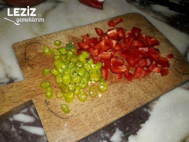 Etli Patates Yemeği Nasıl Yapılır