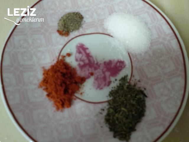 Baharatlı Yumurtalı Ekmek