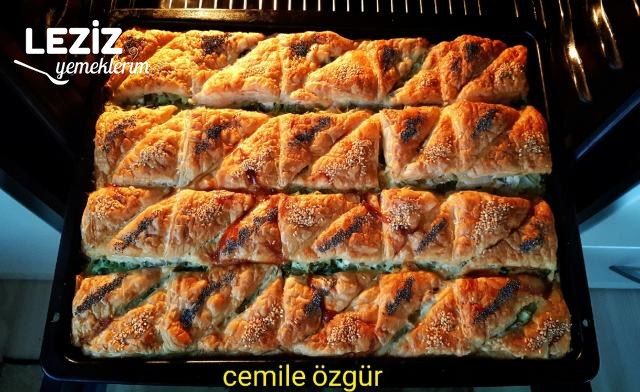 Pırasalı Milföylü Börek