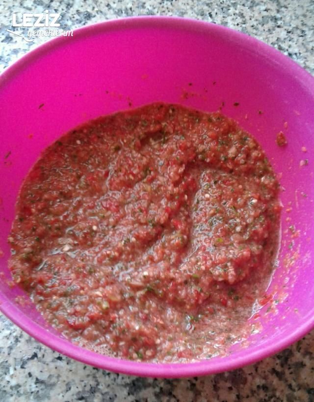 Lahmacun Harcı Nasıl Hazırlanır?