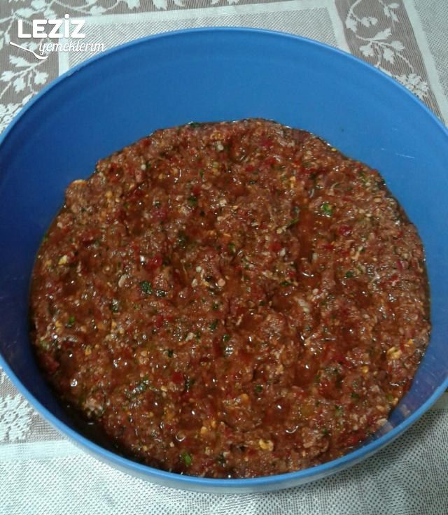 Lahmacun Harcı Nasıl Hazırlanır?