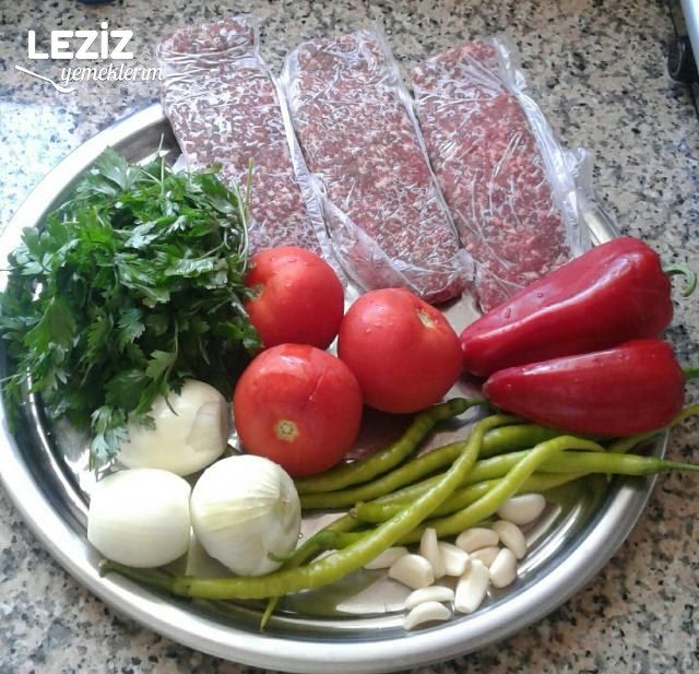 Lahmacun Harcı Nasıl Hazırlanır?