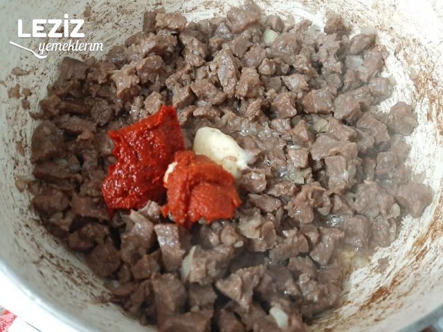 Patatesli Et Yemeği