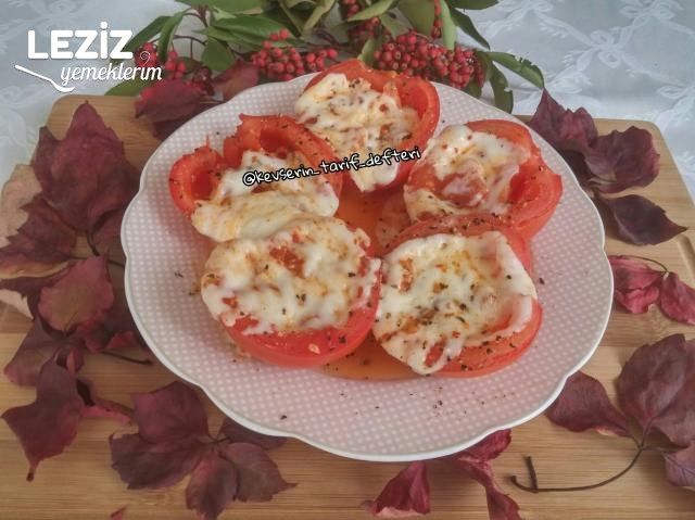 Mikrodalgada Baharatlı Kaşarlı Domatesler