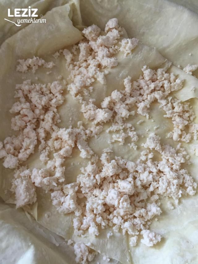 Su Böreği Tadında Kolay Tava Böreği