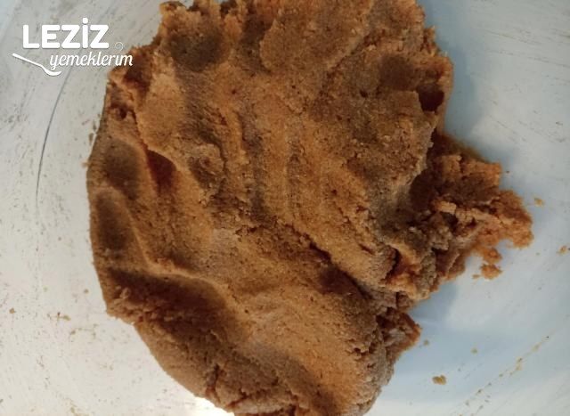 Sarımsaklı Köfte (Fellah Köftesi)