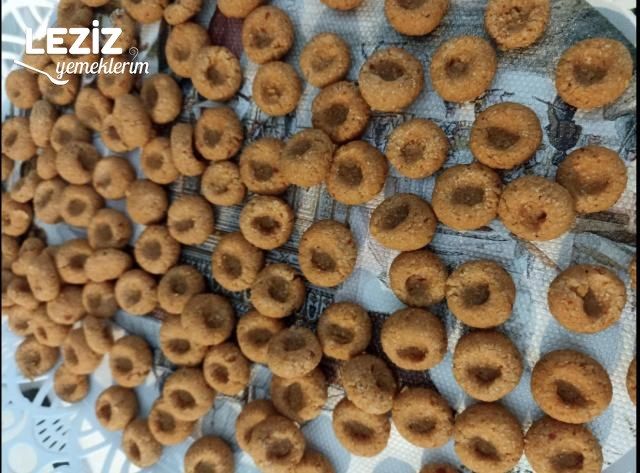 Sarımsaklı Köfte (Fellah Köftesi)