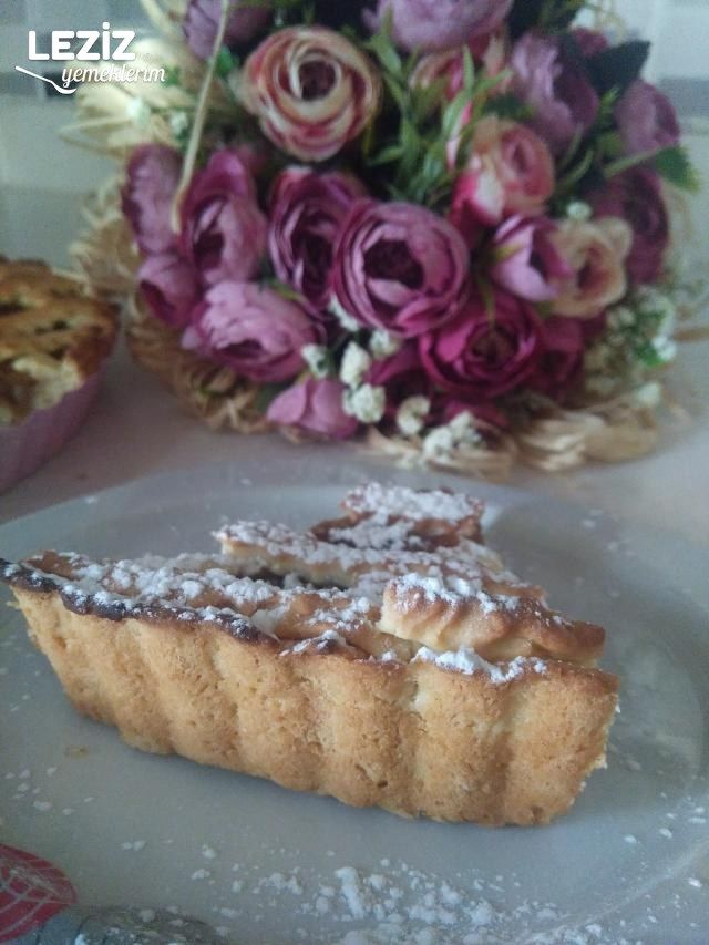 Elmalı Tart (Kıyır Kıyır)