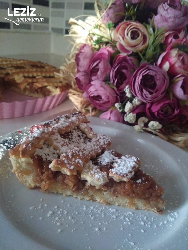 Elmalı Tart (Kıyır Kıyır)