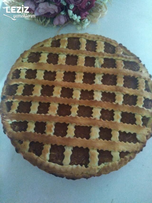 Elmalı Tart (Kıyır Kıyır)