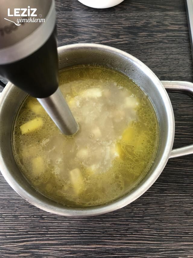 Kuşkonmaz Çorbası Tarifi, Nasıl Yapılır