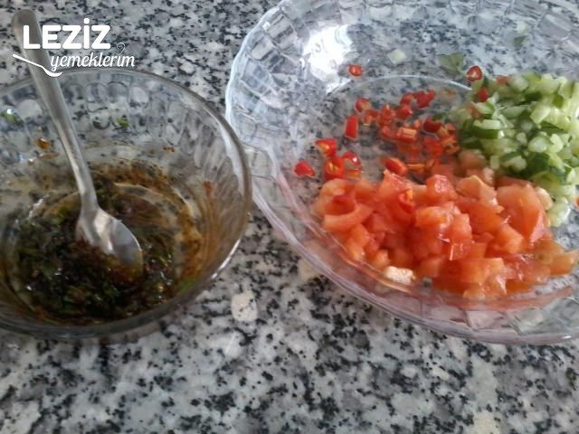 Ezme Salata (Antep Usulü)