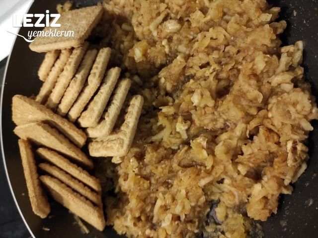 Pudingli Elma Tatlısı