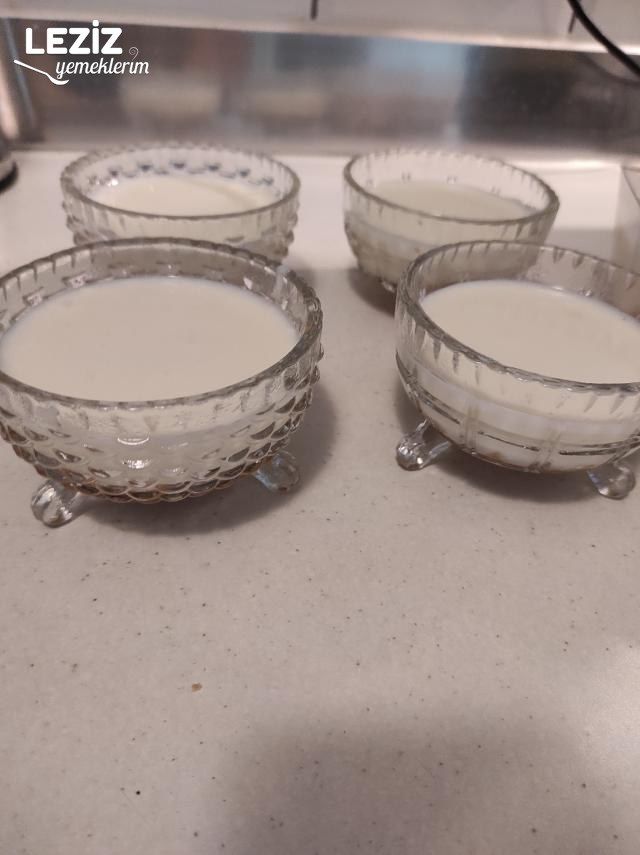 Pudingli Elma Tatlısı