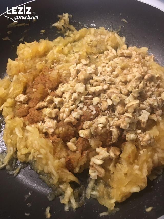 Pudingli Elma Tatlısı