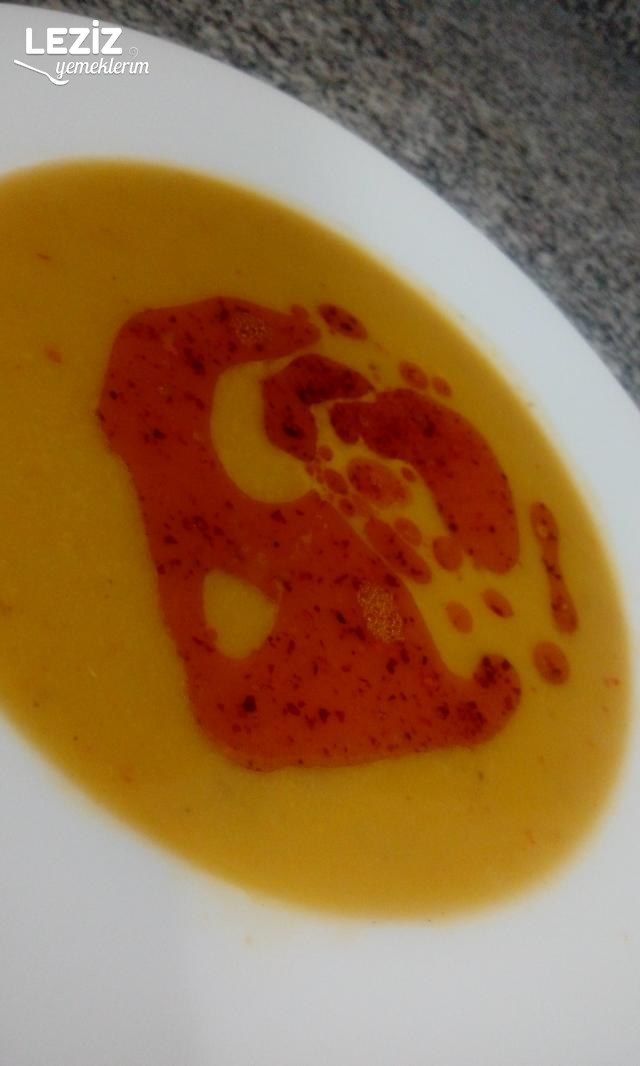 Düdüklüde Mercimek Çorbası Nasıl Yapılır