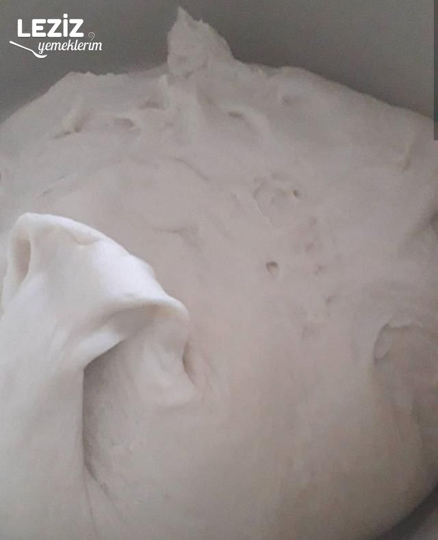 Gerçek Pastane Simiti