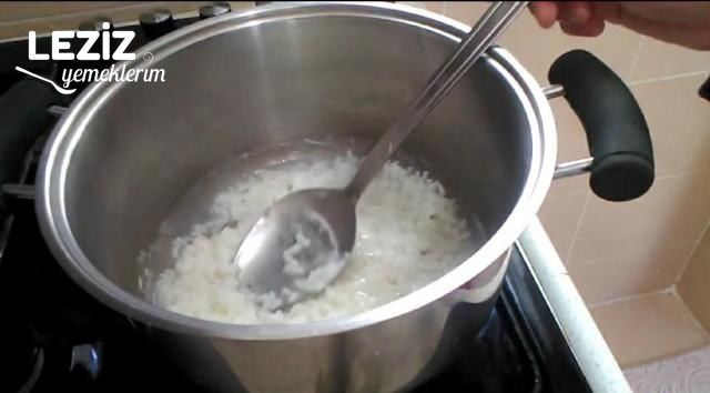 Fırında Sütlaç Tarifi (Tam Kıvamında)