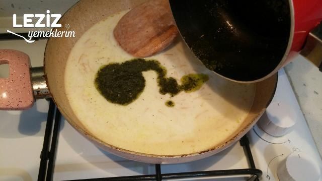 Yoğurtlu Tel Şehriye Çorbası(Çok Pratik)