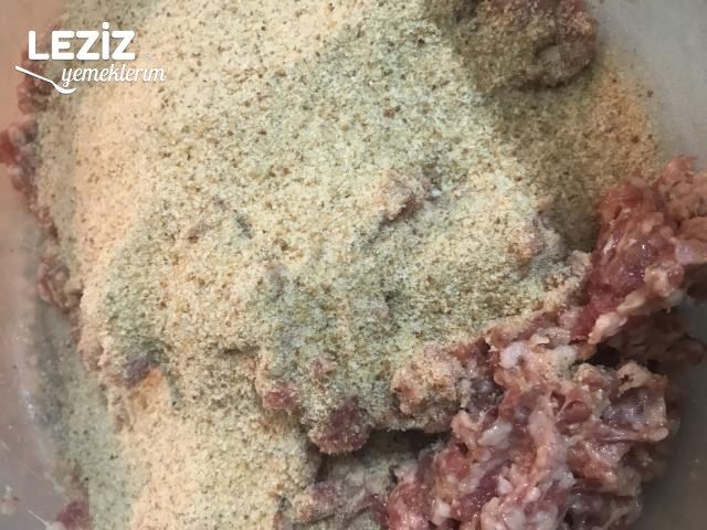 İzmir Köftesi Tarifi