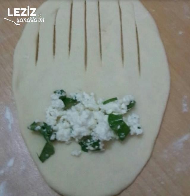 Bayatlamayan Pamuk Gibi Şerit Poğaça