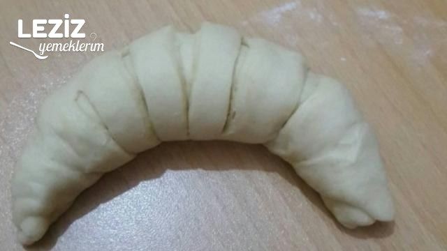 Bayatlamayan Pamuk Gibi Şerit Poğaça