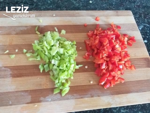 Kıymalı Biberli Patatesli Yumurta