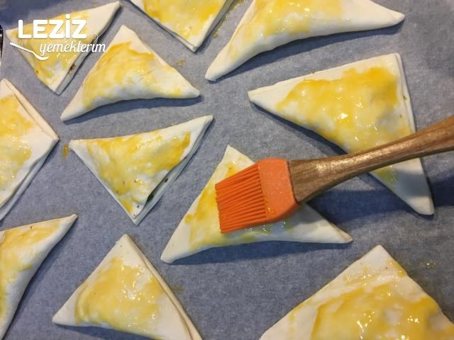 Sosisli Milföy Börek Tarifi, Nasıl Yapılır