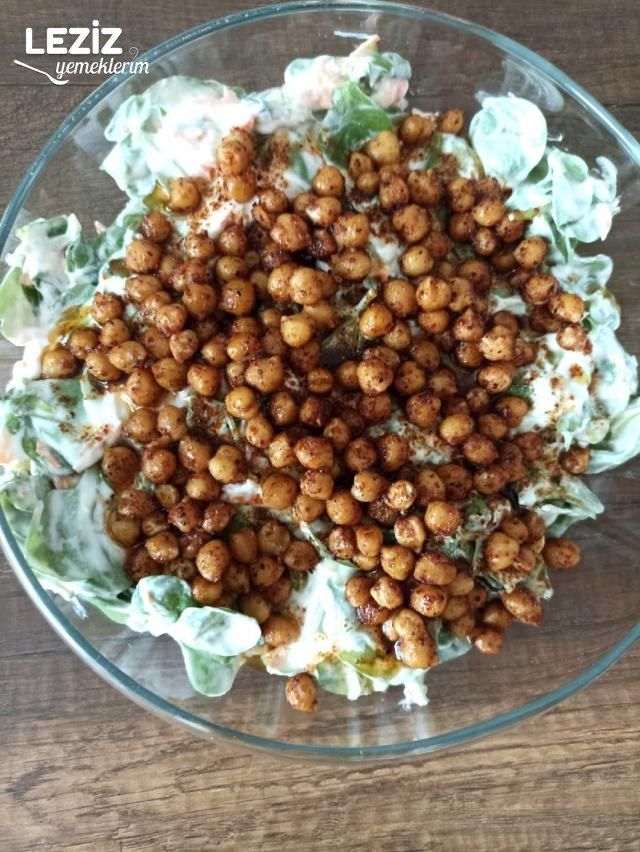 Çıtır Nohutlu Semizotu Salatası Tarifi