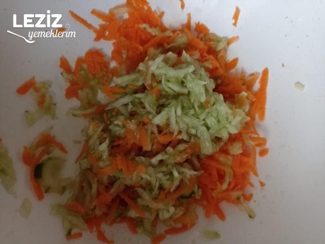 Çıtır Nohutlu Semizotu Salatası Tarifi