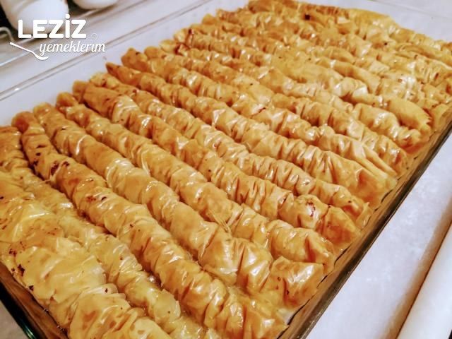 Çıtır Çıtır Büzme Baklava
