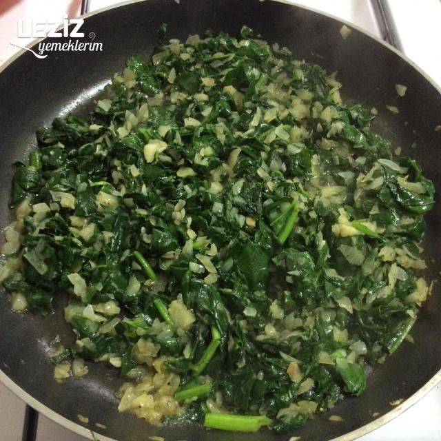 Soyalı Ispanaklı Tavuk Göğüs Rulo