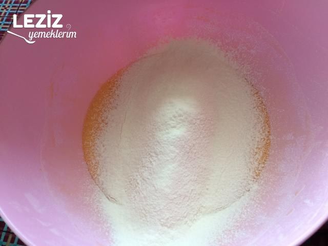 Su Böreği Yapımı (Aşama Aşama Anlatımıyla)